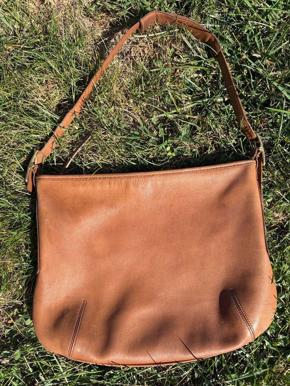 Vintage Coach Leather Hobo Shoulder Bag Brown Tan
